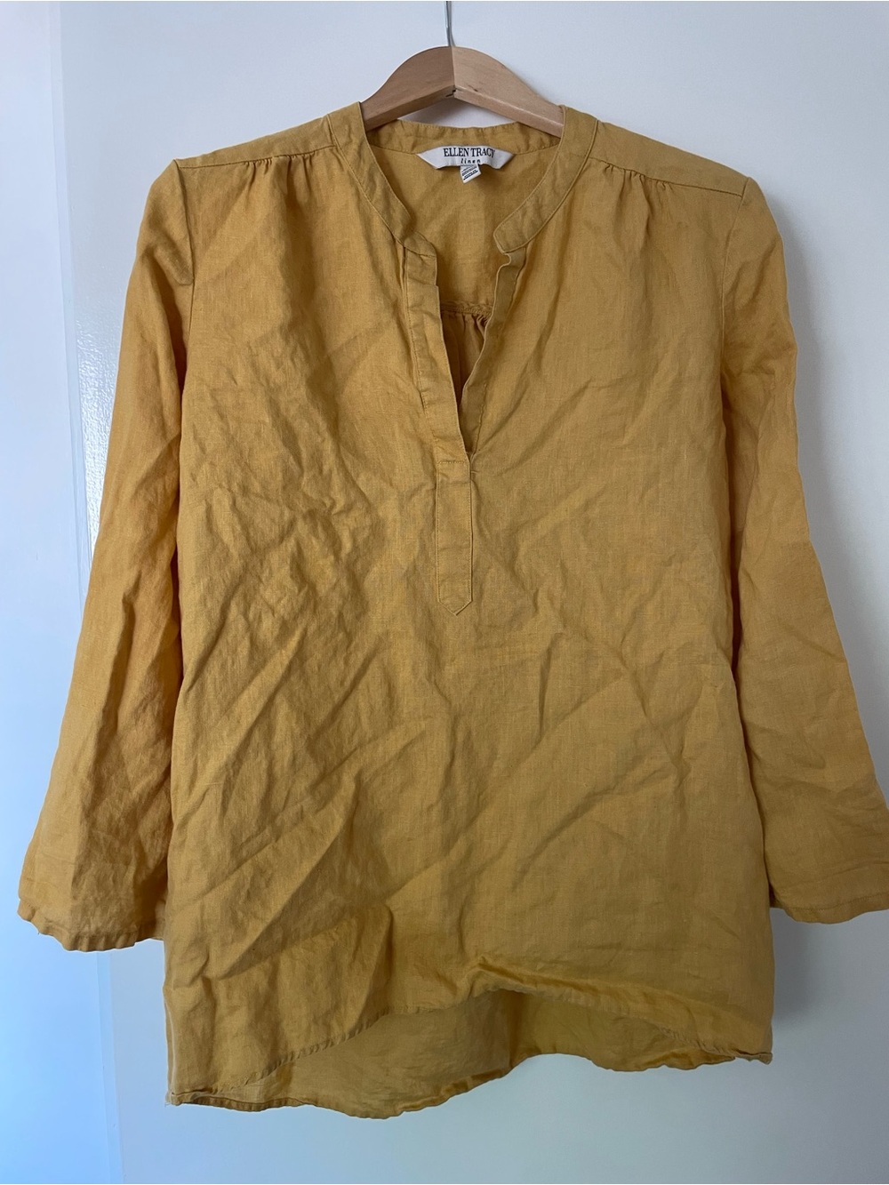 Ellen Tracy Linen Top in Mustard Yellow